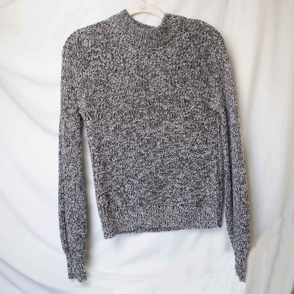 H&M Knit Sweater (Black and White) size XS